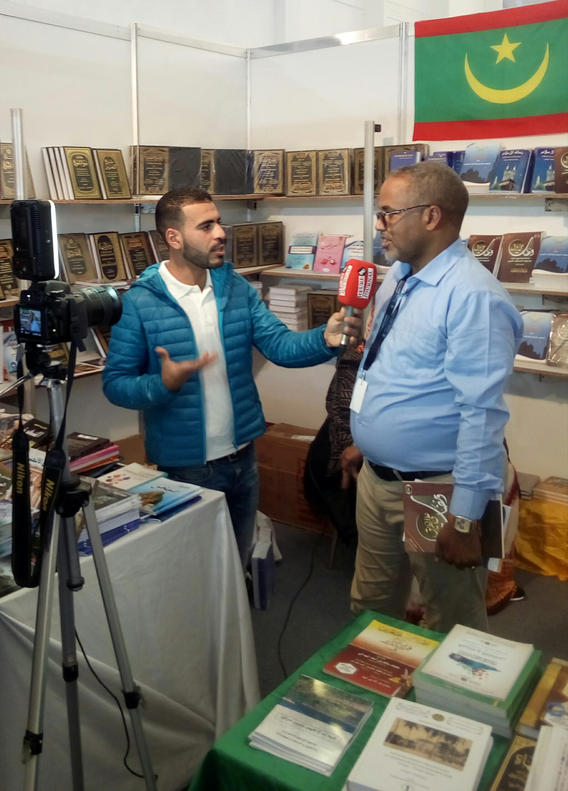 المدير العام لمؤسسة الموريتاني للتوزيع والنشر يُجرى لقاء صحفيا 