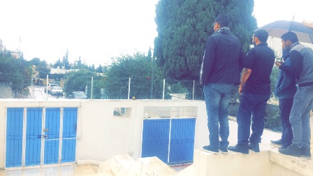 طلبة موريتانيون محاصرون في السفارة بتونس 