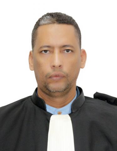 الاستاذ العميد / عبدالله ولد البشير / محام معتمد لدى المحاكم